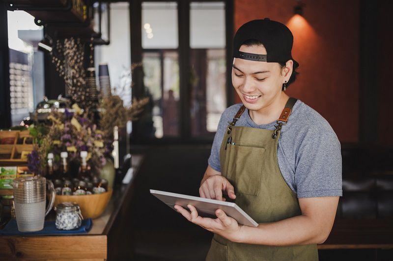 Các công việc làm thêm phổ biến và cách tìm kiếm việc làm hiệu quả